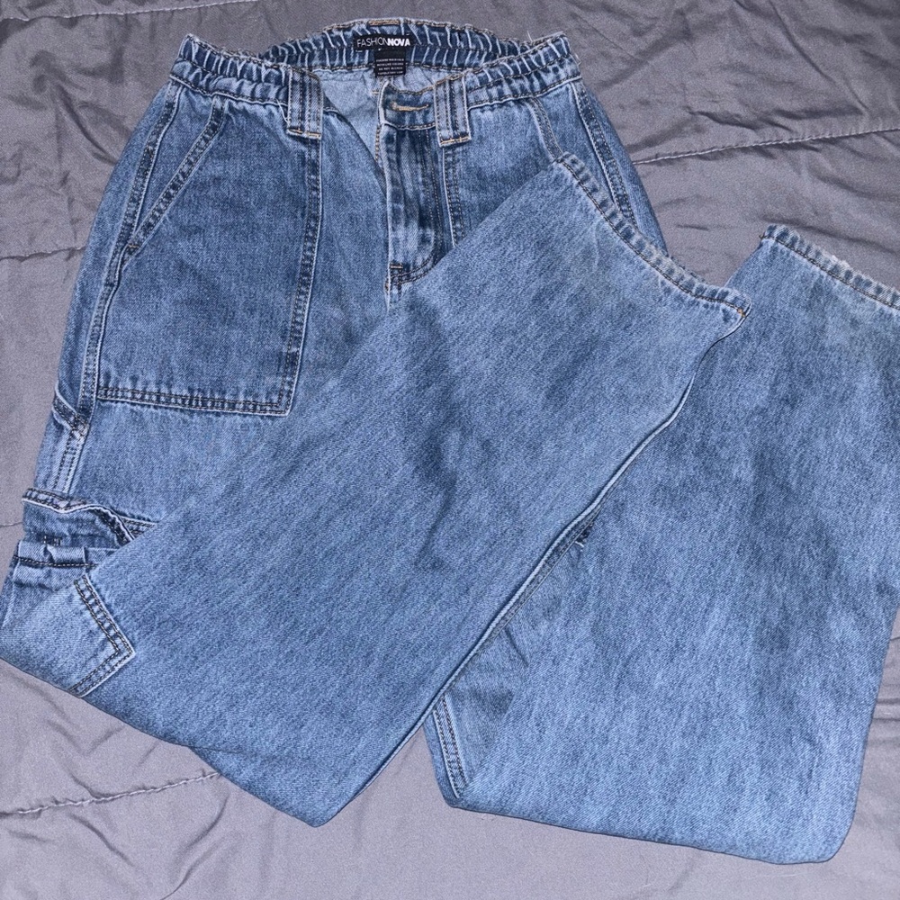 Fashion Nova Size 1 Jeans